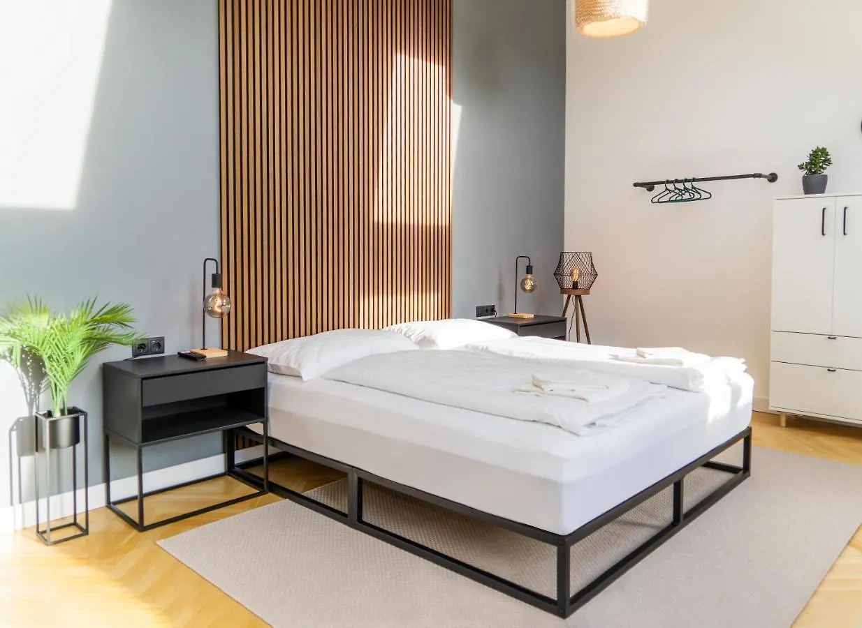 Myflat - Bright Apartment Near Central Station location