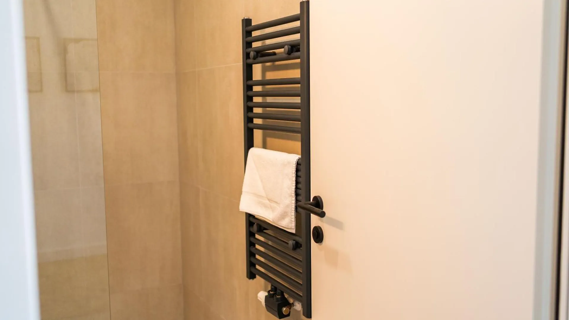 Myflat - Bright Apartment Near Central Station Vienna