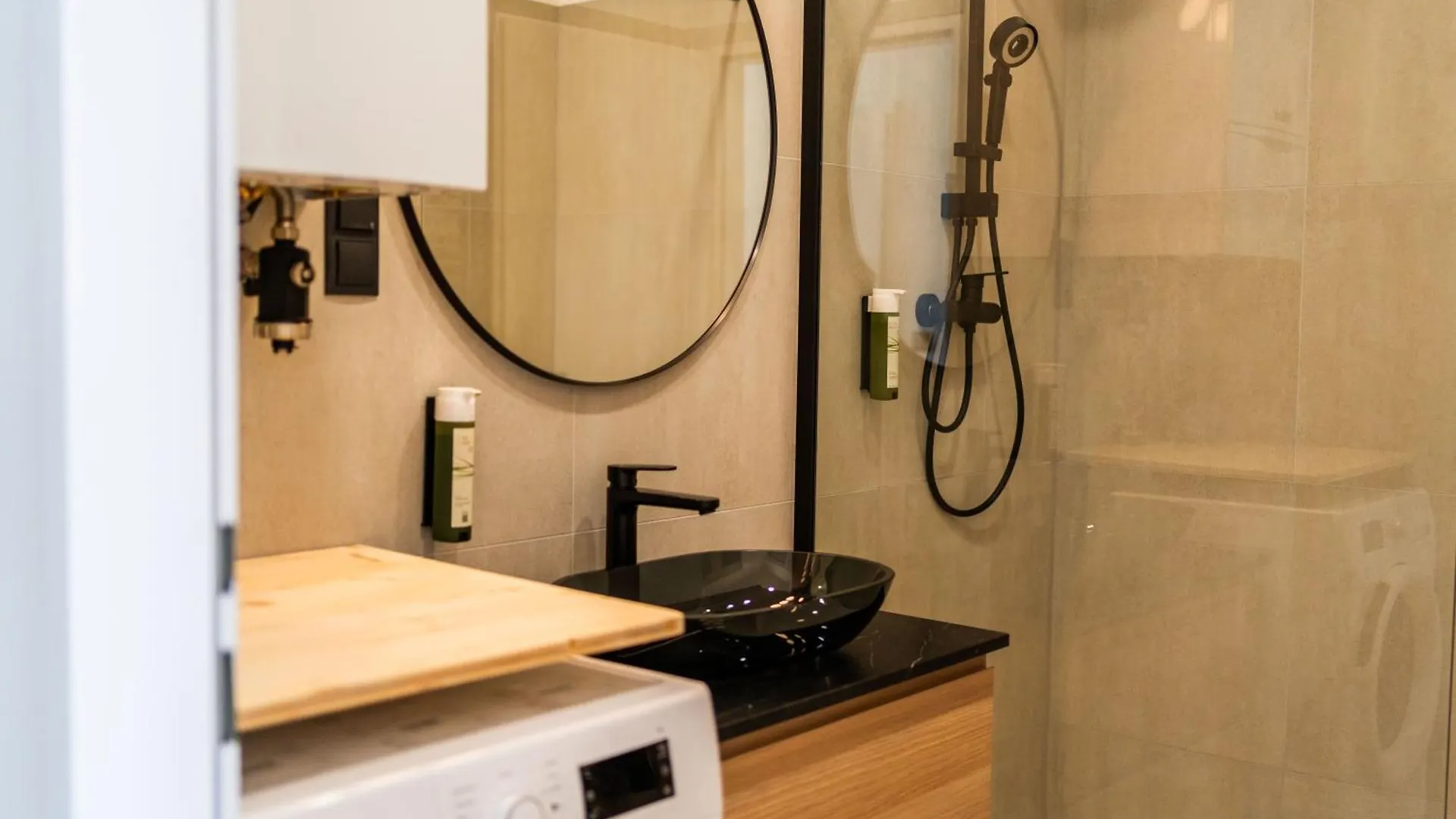 Myflat - Bright Apartment Near Central Station Vienna 0*,